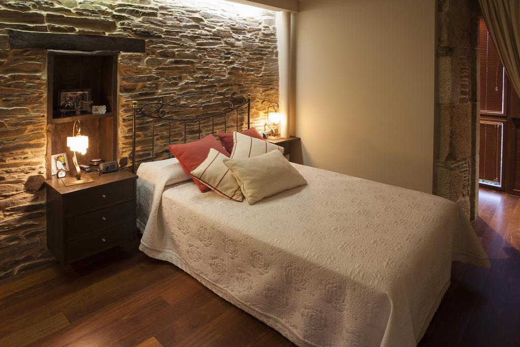 Casa Do Bosque Guest House Sarria Exterior photo